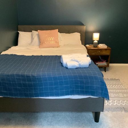 2 Bedroom Apartment Near Southfields London Ngoại thất bức ảnh
