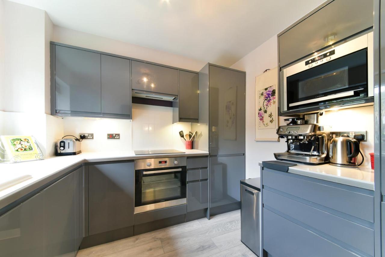 2 Bedroom Apartment Near Southfields London Ngoại thất bức ảnh