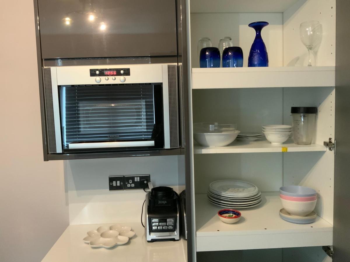 2 Bedroom Apartment Near Southfields London Ngoại thất bức ảnh